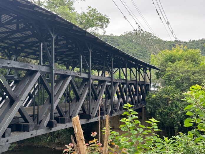 ponte-coberta-warnow7654