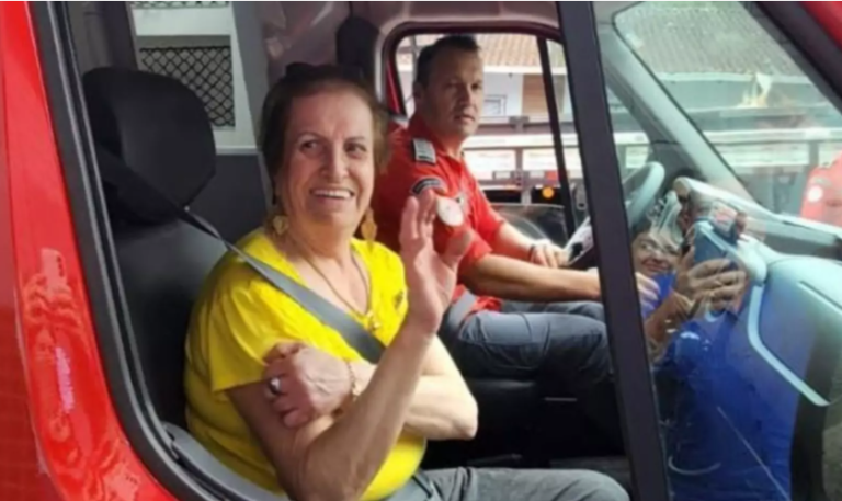 {406A1FA3-1B73-4027-B6AB-34592E0A0BD9}