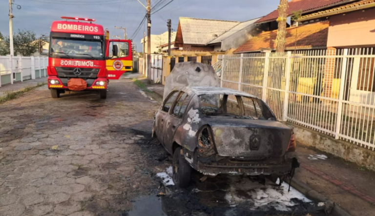 {74AD1266-1CB9-487E-BF3C-9F1AB3988EC0}