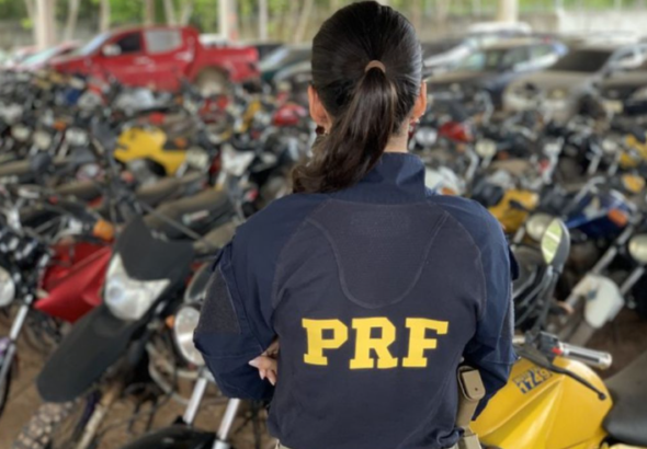 {8A284F37-393F-407C-86B1-F1122D2B3A09}