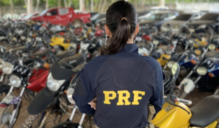 {8A284F37-393F-407C-86B1-F1122D2B3A09}