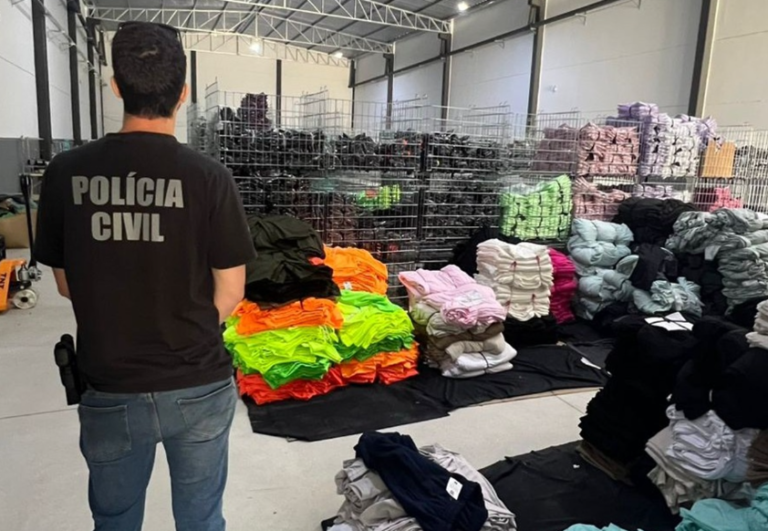 {C7F4C2F5-48A3-40D1-B06B-3CF65F5098C7}