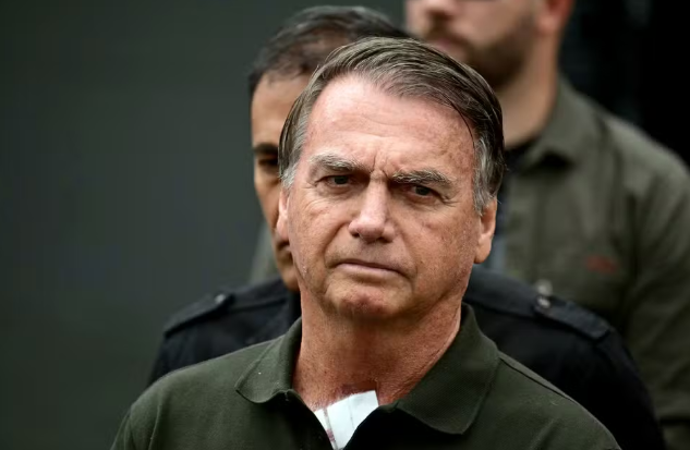 {700B1EF9-89CD-4B0B-8FC7-EC1E2494B8BF}