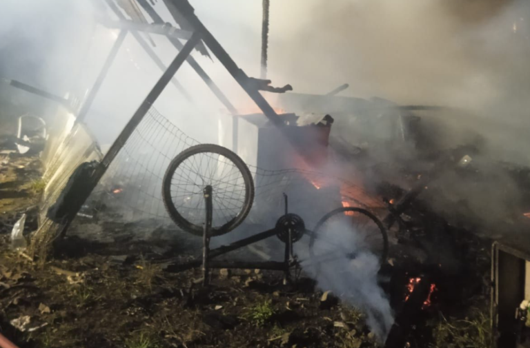 {A6F276D4-816F-4460-A044-3946AB9BE054}