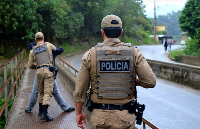 {F640494E-C977-4AF1-A351-42EC093F9116}