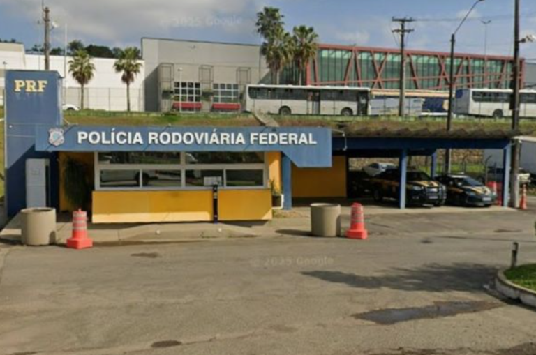 {00116BD0-F85D-44D3-BCAB-9F3D16FDB622}