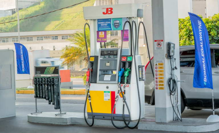 {0AF0416D-7581-427A-A618-E6C25AA25F58}