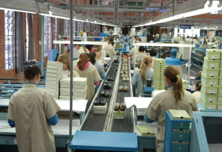 {7250615F-3FA9-460B-AE01-3F213FA35335}