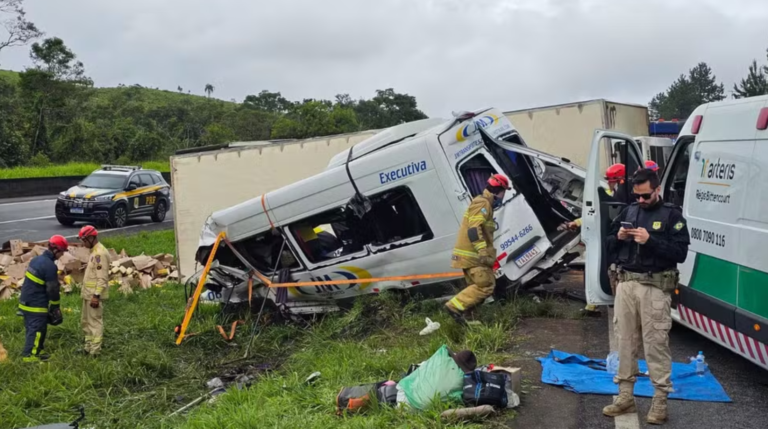 {80B9EA8D-917B-4E3E-A26A-1B366CE3F3FF}