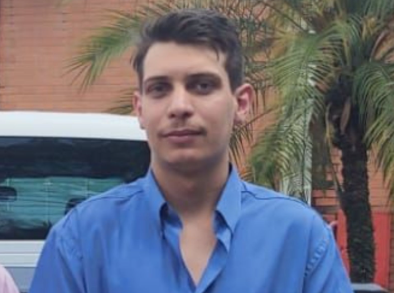 {B4E84066-EA98-4CBA-8A6B-C9429A6615FD}