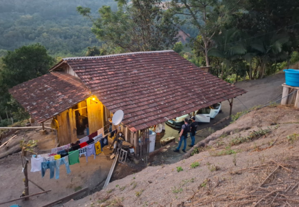 {D909C729-0DB7-4532-8376-1A6E084EC352}