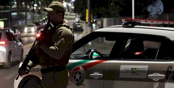 {D165C2E8-2C48-4001-A7BB-F4FFAB57F407}