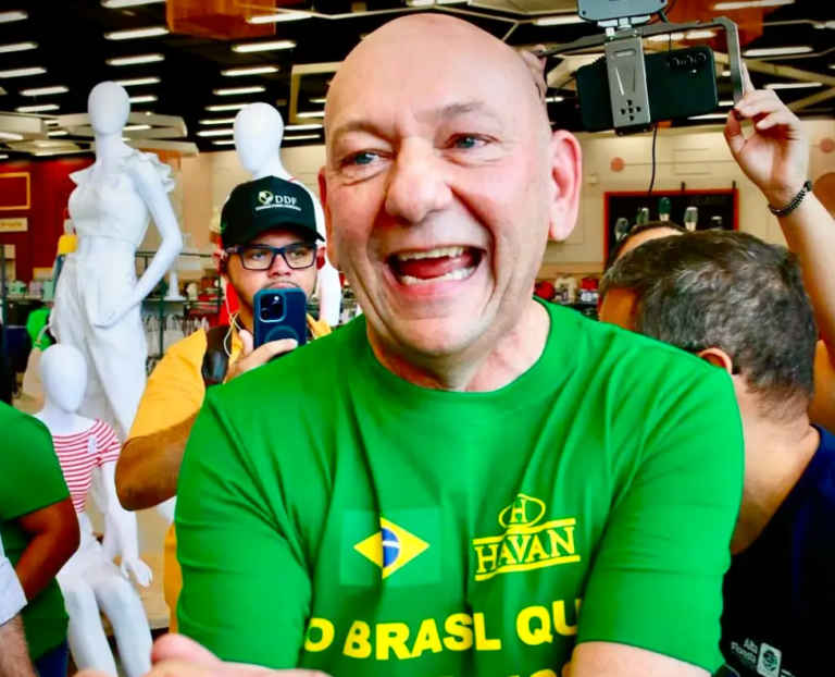 {F3D61A17-2181-4E78-812A-99CD44000333}