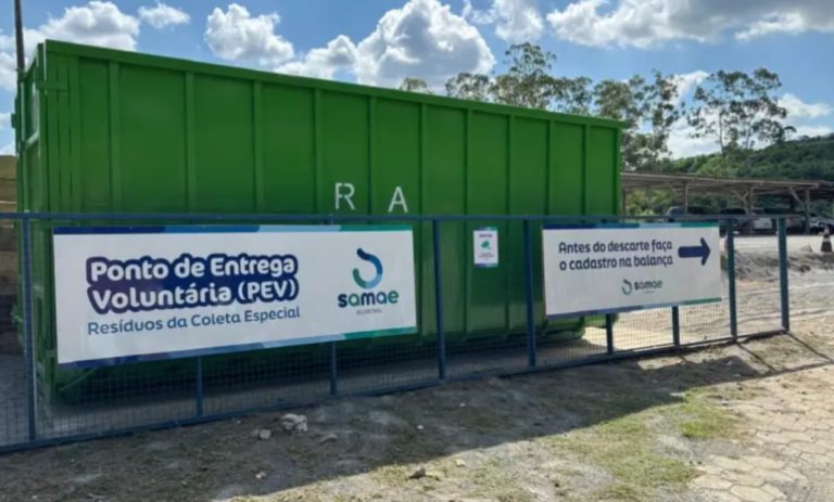 {1866CDE5-70C2-4D70-A0AA-938D2CBE0F2F}