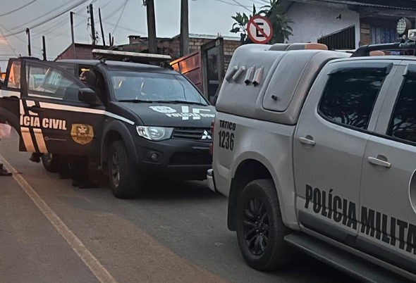 {2007F330-729C-4CB9-98B6-D60718C7F872}