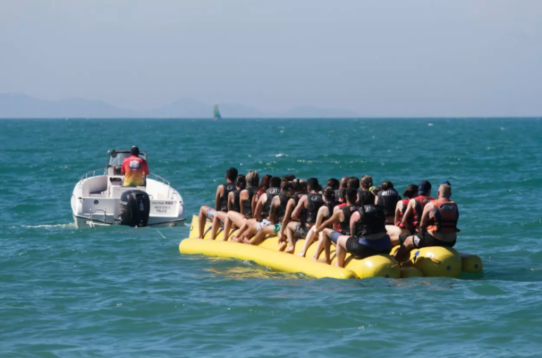 {33E83D08-F402-400F-8780-5544EA4AF15C}