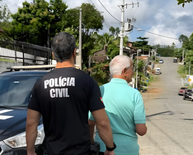 {4375B782-470C-4A48-8ED5-C4BE42025F38}