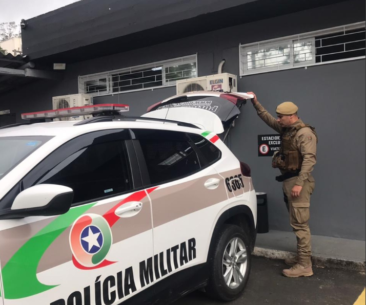 {9C2110F7-5137-402C-9A99-4D98174142F5}