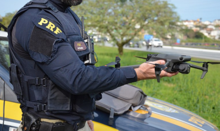 {18B5E8EF-1D74-4531-9A53-1C99AD58EB73}