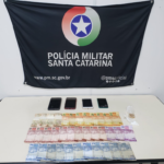 {1E4D95F4-85FC-4F11-8C16-F6CAC4882940}