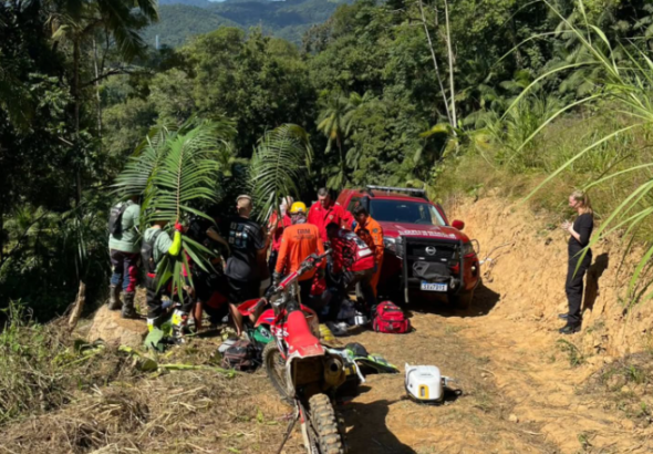 {38C32F31-5B09-47C8-881B-C473868302C4}