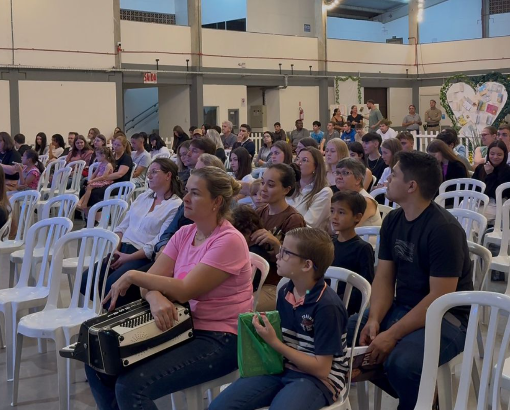 {45B40D79-1E8F-44F2-8223-C52D60806863}