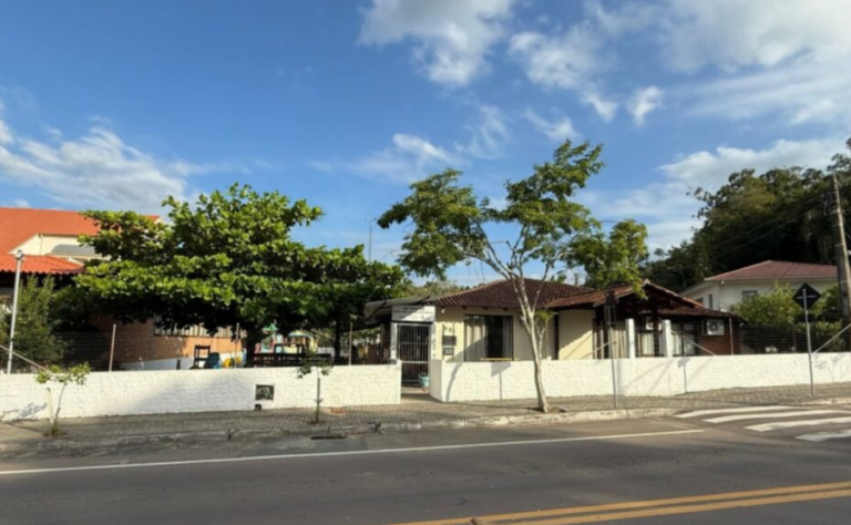 {59C24ACA-631F-47E1-A7E9-EED8979BA5C6}