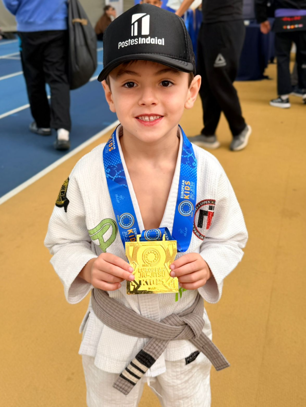 {71175477-9A9F-4177-AF24-3E804B0E789E}