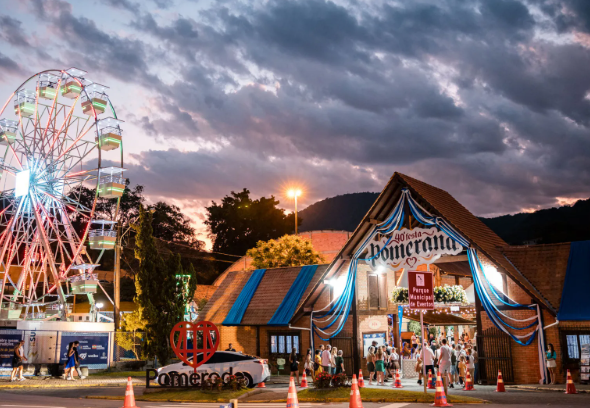 {82679318-7919-48EF-98D9-970D04BD8303}