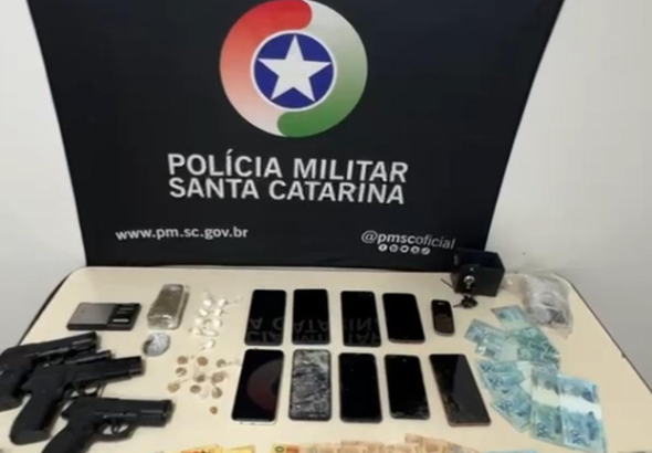 {8BB188FC-CA4F-44B8-ADE3-A0A42DF94A55}